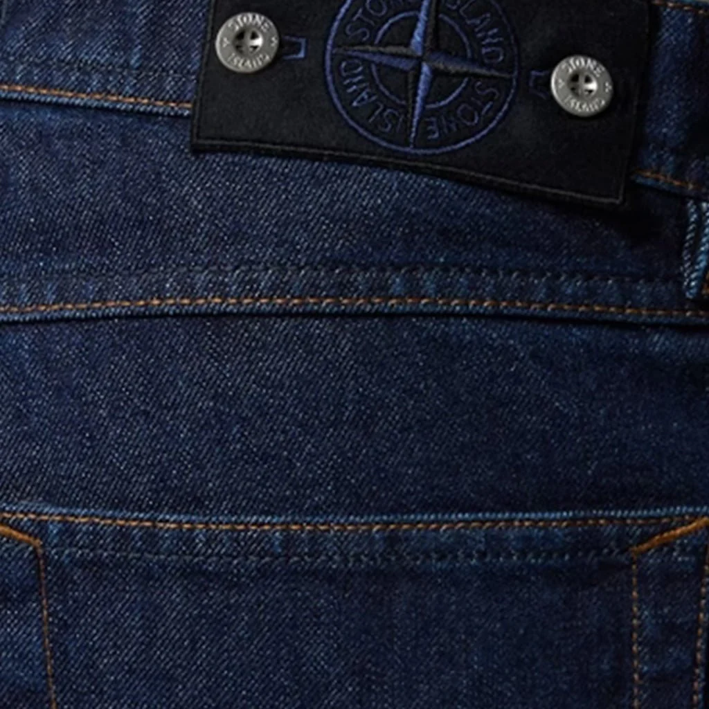 [Stone Island] Indigo Denim-Rinsed Regular Straight Fit - Image 3